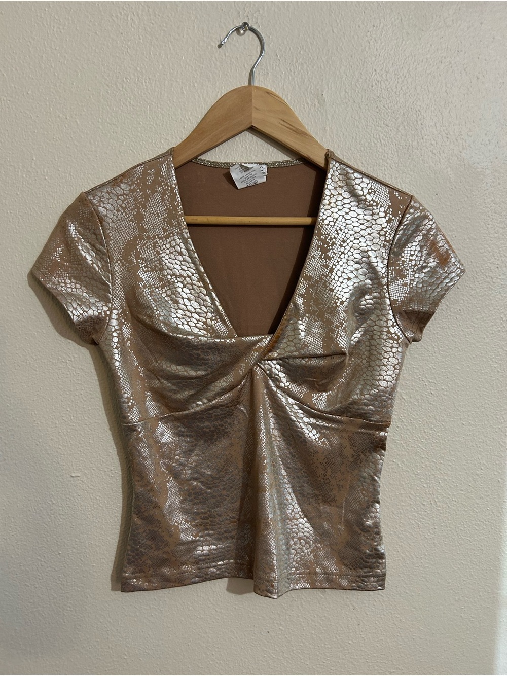 Y2K XOXO Babydoll Metallic Rose Gold Short Sleeve V-Neck Top Medium
